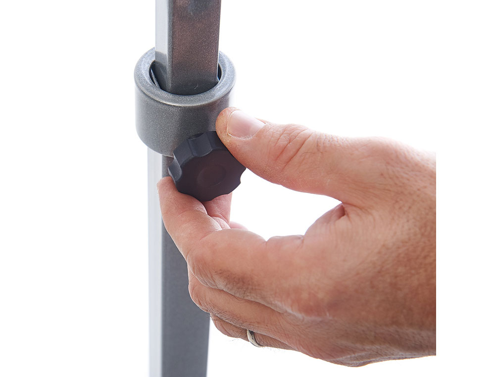 EXPOSITOR ROCADA DE CHAO MAGNETICO ROTATIVO 90 HORIZONTAL/VERTICAL ALTURA AJUSTAVEL DIN A3