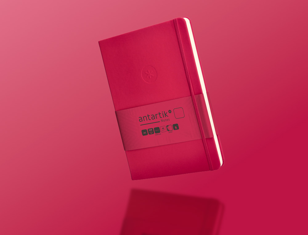 CADERNO COM ELASTICO ANTARTIK NOTES CAPA DURA A5 LISO FUCSIA 100 FOLHAS 80 GR FSC
