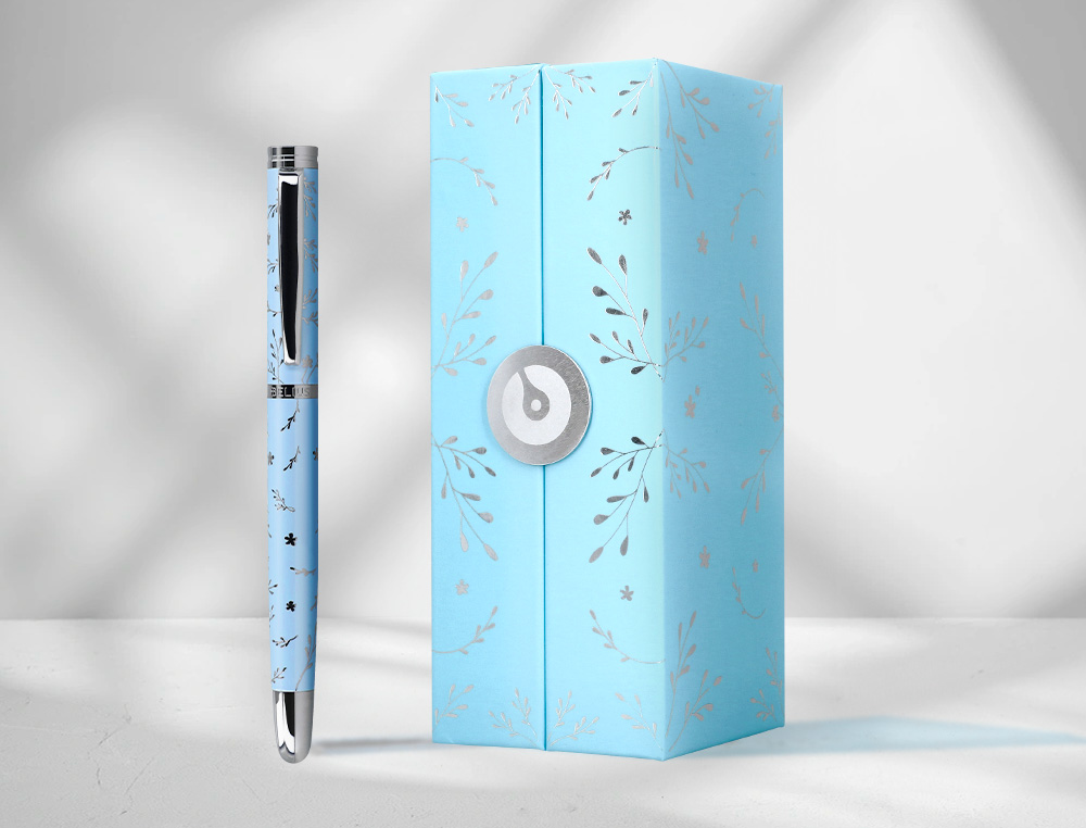 ROLLER BELIUS BELLA ALUMINIO COR AZUL CELESTE DESENHO PRATEADO RELEVO TINTA COR PRETO CAIXA DE DESIGN