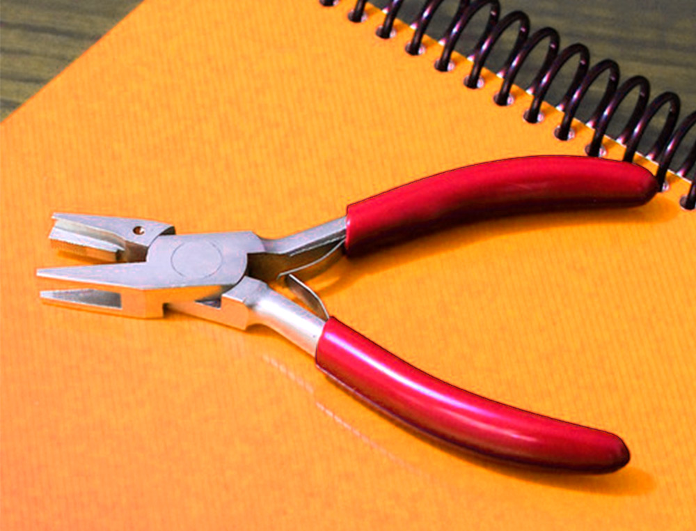 ALICATE Q-CONNECT PARA ESPIRAIS METALICAS
